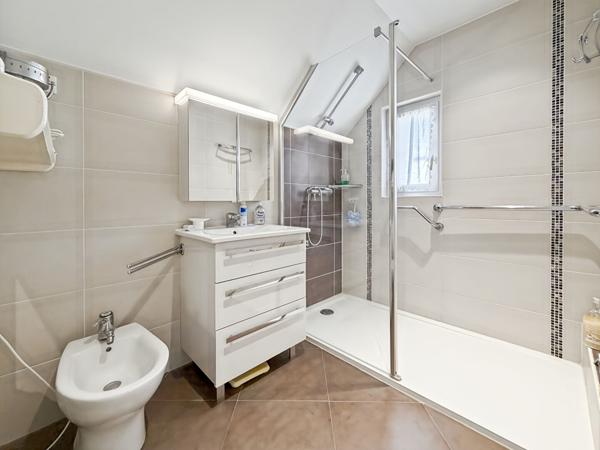 MEULIÈRE Palaiseau LOZÈRE 5 pièce(s) 100 m2