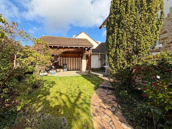 MEULIÈRE Palaiseau LOZÈRE 5 pièce(s) 100 m2