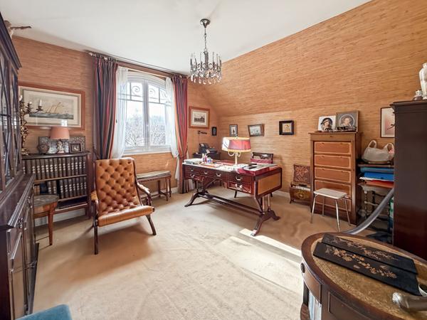 MEULIÈRE Palaiseau LOZÈRE 5 pièce(s) 100 m2