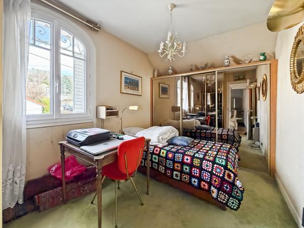 MEULIÈRE Palaiseau LOZÈRE 5 pièce(s) 100 m2