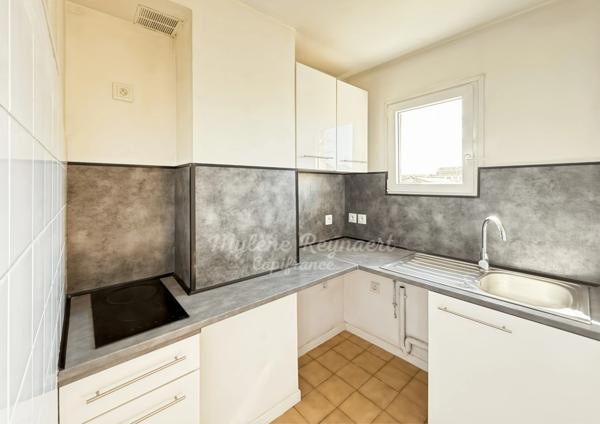 Immeuble de rapport - 318m2 - Quartier historique des Capucins