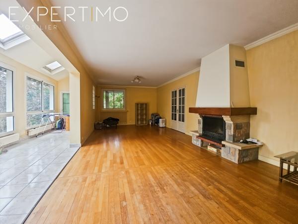 Palaiseau (91120) Maison Palaiseau 9 pièce(s) 183 m2