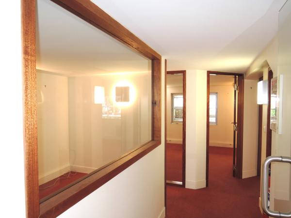 Local · Vente Paris (75020) 171m²
