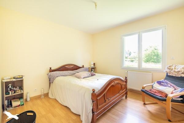Maison à vendre 213 000 € Lanhouarneau 4 p 100 m² DPE D