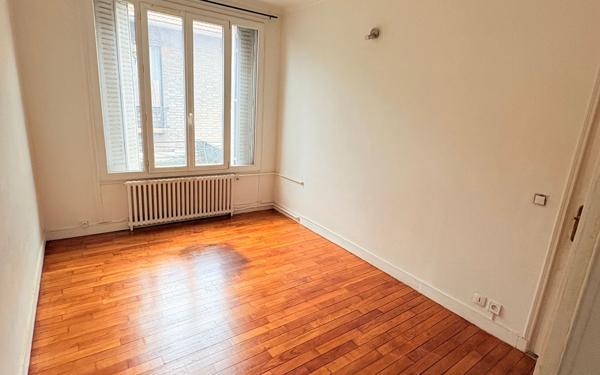 Appartement à vendre    4 pièces • 75,34 m2 La Courneuve