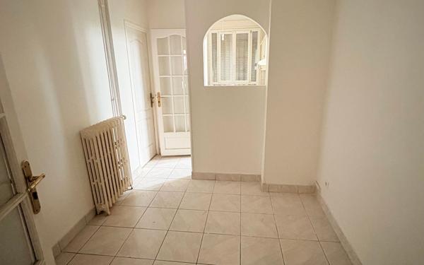 Appartement à vendre    4 pièces • 75,34 m2 La Courneuve
