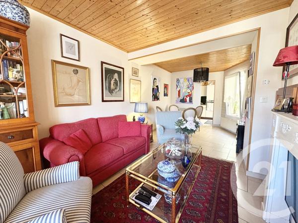 Maison à vendre  4 pièces - 86 m 2   ST GILLES CROIX DE VIE  - 85