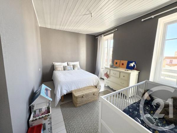 Maison à vendre  4 pièces - 86 m 2   ST GILLES CROIX DE VIE  - 85