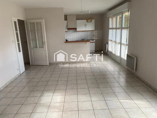 Appartement T3 avec terrasse, parking et box – cadre de vie pratique et agréable