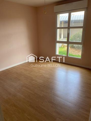 Appartement T3 avec terrasse, parking et box – cadre de vie pratique et agréable