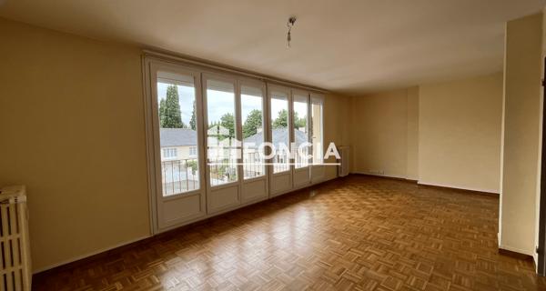 Location Appartement 3 pièces 64.45 m² - Laval 53000