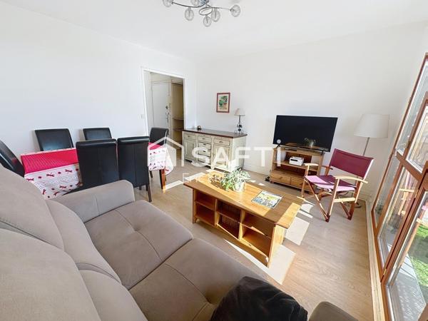 2 chambres, extérieur, dernier étage !