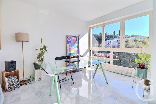 Appartement F3 à vendre  3 pièces - 64,82 m2 ST RAPHAEL - 83