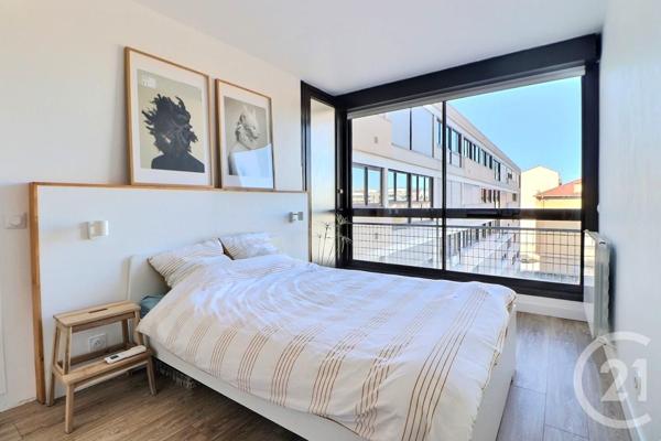 Appartement F3 à vendre  3 pièces - 64,82 m2 ST RAPHAEL - 83