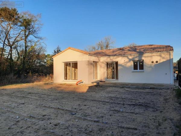 Maison à vendre à Saint-Hilaire-de-Riez en Vendée (85270), ref : 85091-5111