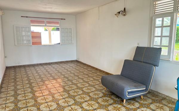 Maison à vendre    4 pièces •  Capesterre-Belle-Eau