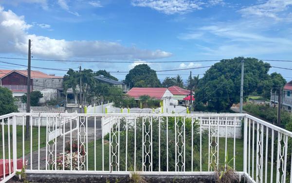 Maison à vendre    4 pièces •  Capesterre-Belle-Eau