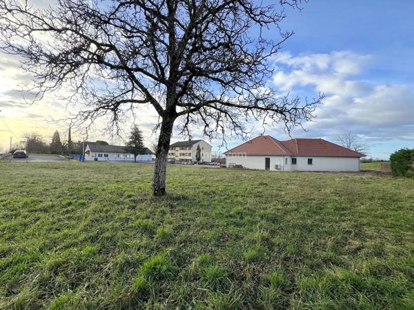 Vente Terrain 1148 m2 à Lhuis