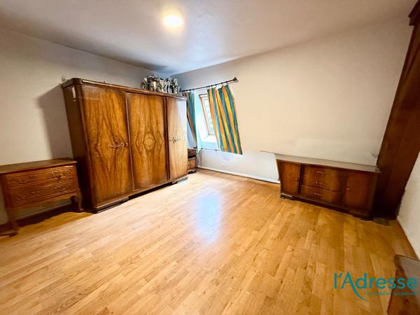 Immeuble Munster 12 pièce(s) 269 m2