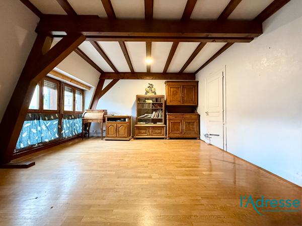 Immeuble Munster 12 pièce(s) 269 m2