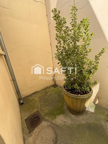 Immeuble à usage mixte commercial et habitation - Hypercentre de Cambrai