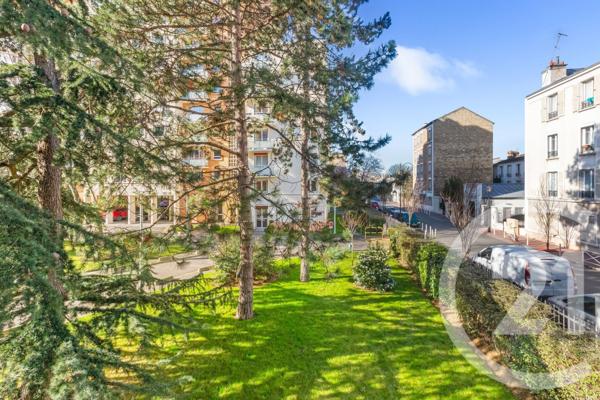 Appartement F4 à vendre  4 pièces - 87,56 m2 MONTROUGE - 92