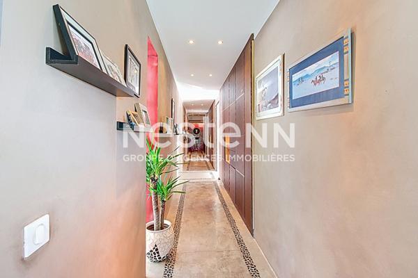 A VENDRE FLAYOSC Propriété 4 chambres 230 m² avec VUE PISCINE GARAGE