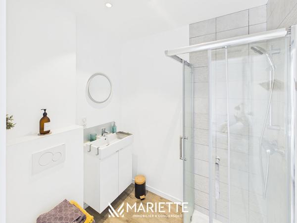 LEONARD 1- Location Annuelle Meublée Studio de 26 m² , Concarneau