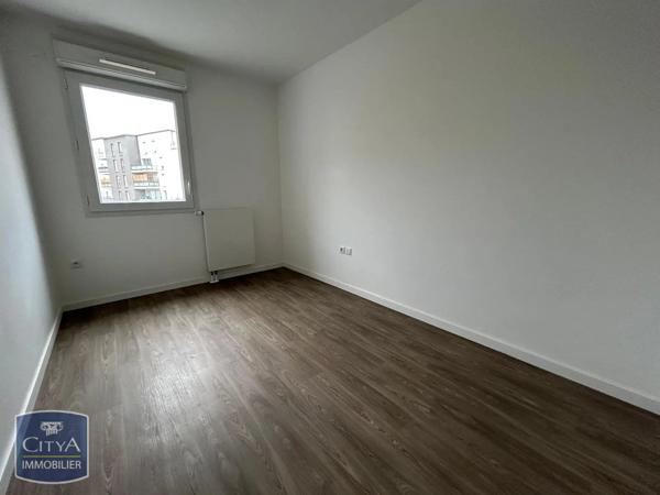 Appartement à louer 3 pièces 65.34m² Orléans (45000)