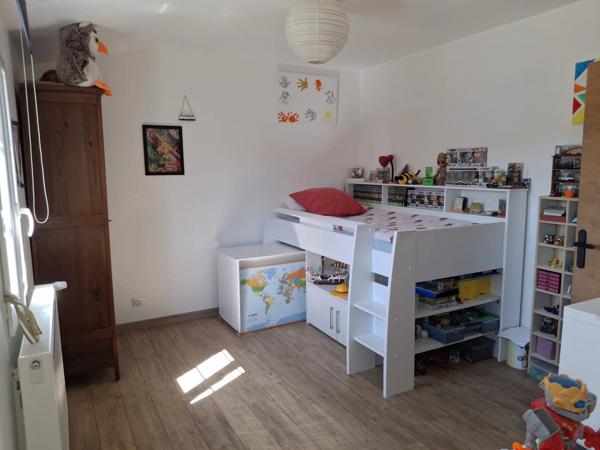 🏡 CHARMANT DOMAINE À LINARS – AUTHENTICITÉ, ESPACE & CONFORT ! 🌿✨