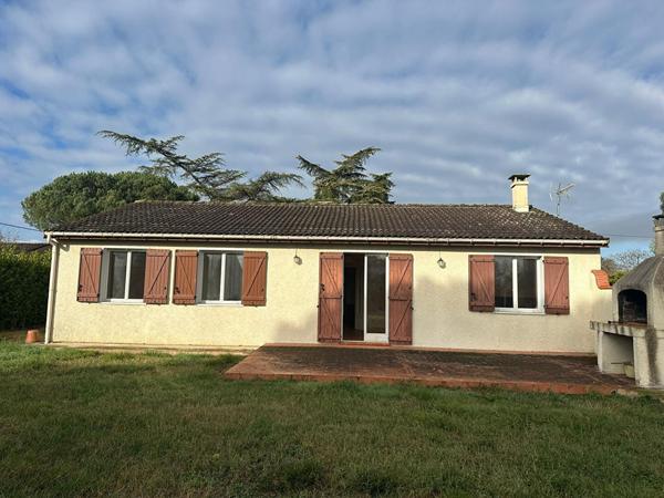 VILLA 4 pièces avec garage, dépendance à aménager et possibilité de division du terrain.