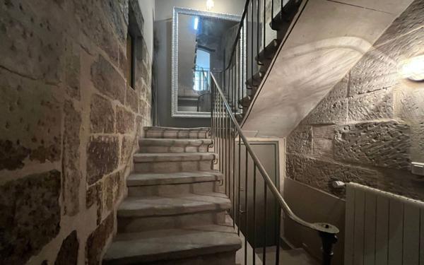 Maison à vendre    7 pièces • 164 m2 Barbentane