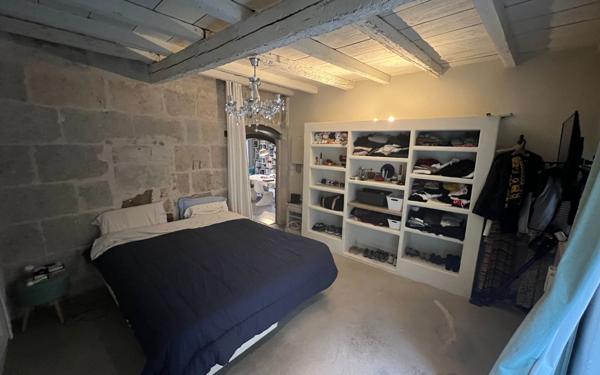 Maison à vendre    7 pièces • 164 m2 Barbentane