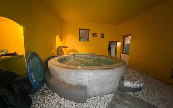 Maison à vendre    7 pièces • 164 m2 Barbentane