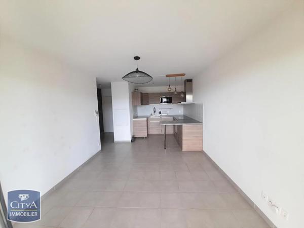 Appartement à louer 3 pièces 57.13m² Aix-en-Provence (13090)