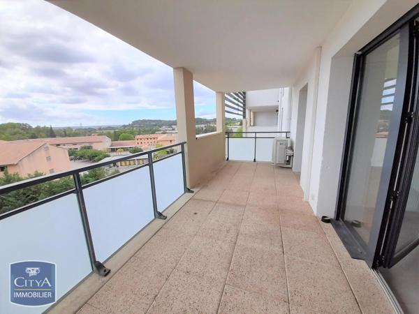 Appartement à louer 3 pièces 57.13m² Aix-en-Provence (13090)