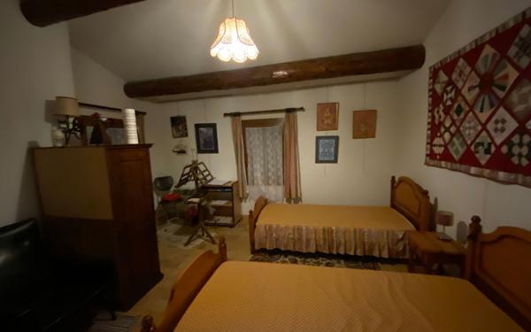 Maison à vendre    5 pièces • 146 m2 Manosque