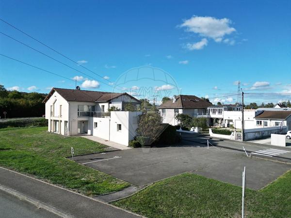 Immeuble 3 chambre(s) à vendre - Trévenans, Territoire de Belfort 90