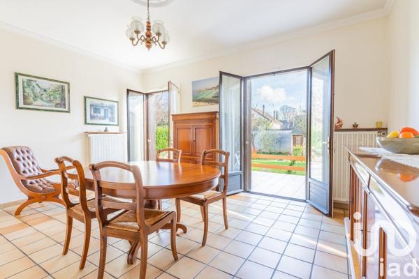 Maison 6 pièces de 160 m² à Savigny-sur-Orge (91600)