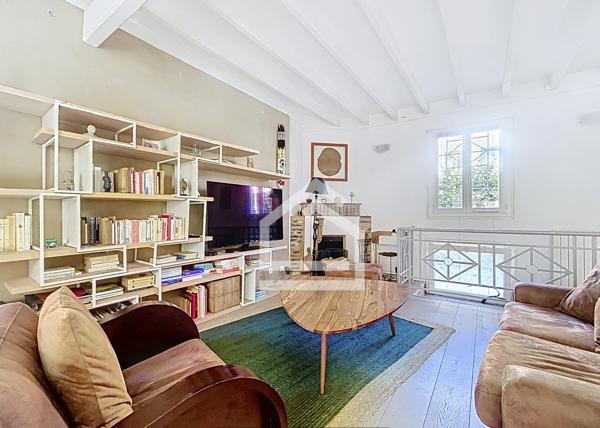 Maison 5 pièce(s) 3 chambre(s) 105 m²