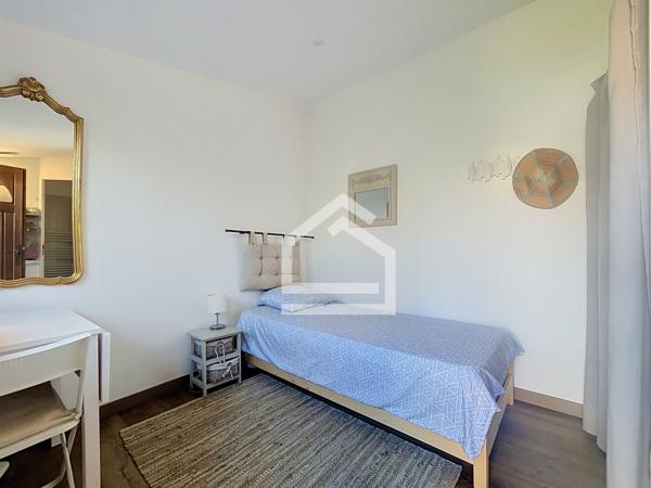 Maison 5 pièce(s) 3 chambre(s) 105 m²