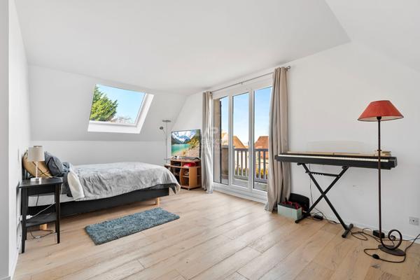 Maison Chambourcy 8 pièce(s) 204m2 €960 000 ** - Référence 17857