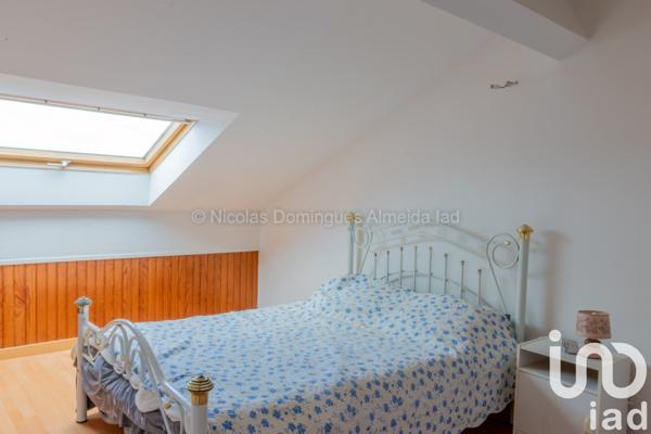 Maison traditionnelle 5 pièces de 130 m² à Paray-Vieille-Poste (91550)