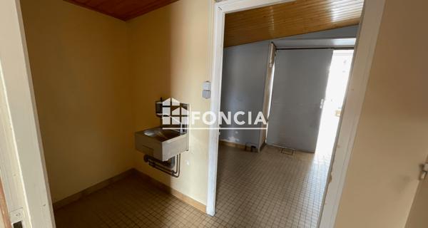 Location Local commercial 1 pièce 63.68 m² - Noirmoutier-en-l'île 85330