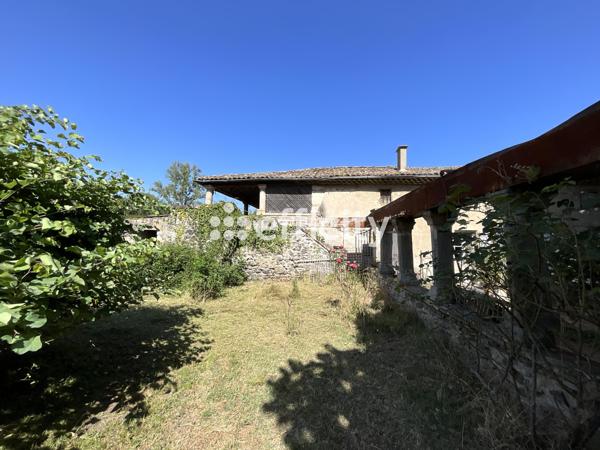 Maison
         12 pièces
        - 289 m² Bien prestige 435 000 € *