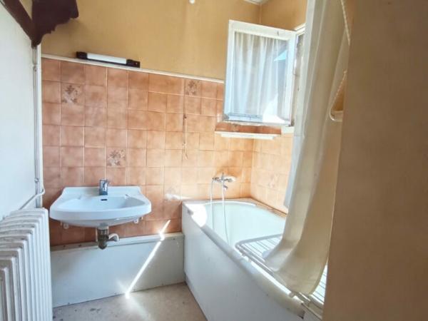 MAISON 4 CHAMBRES - 21400 BREMUR-ET-VAUROIS Réf. 53114 | 64 000 €