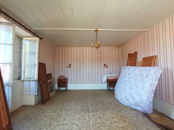 MAISON 4 CHAMBRES - 21400 BREMUR-ET-VAUROIS Réf. 53114 | 64 000 €