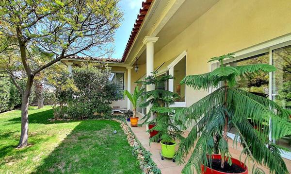 Villa d'exception au Grau d'Agde - Piscine chauffée, proche de la plage
