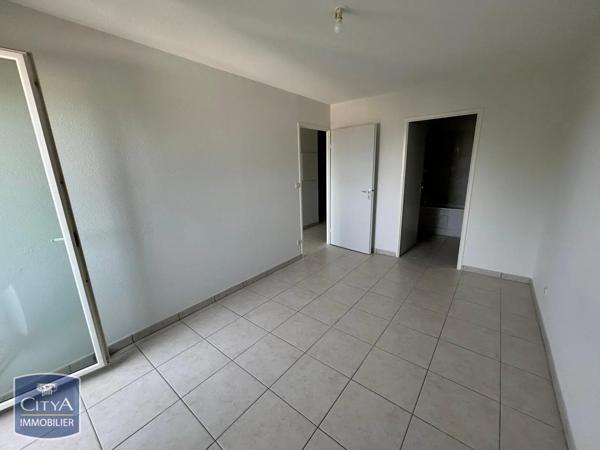Appartement à louer 2 pièces 39.17m² Angoulême (16000)
