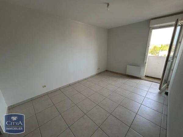 Appartement à louer 2 pièces 39.17m² Angoulême (16000)